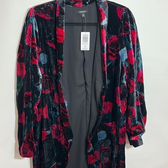 Torrid floral VELVET DUSTER KIMONO - Picture 6 of 11